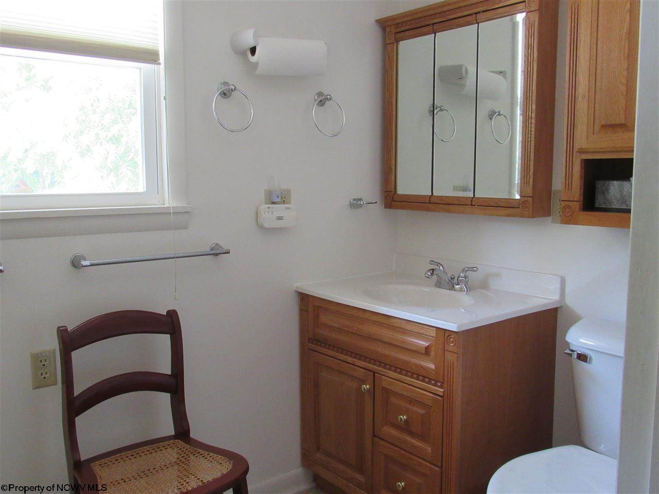 208 Eakin Road Beverly, WV 26253 - Photo 11 of 25 Gallery Image 11