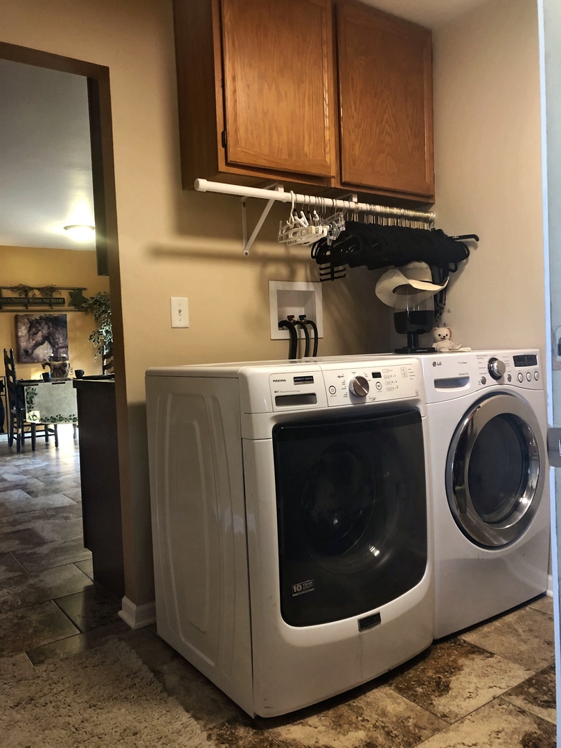 42W201 Burlington Road St. Charles, IL 60175 - Photo 12 of 17