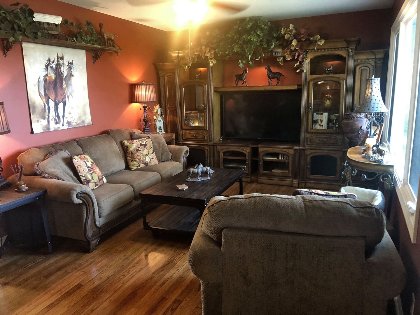 42W201 Burlington Road St. Charles, IL 60175 - Photo 3 of 17