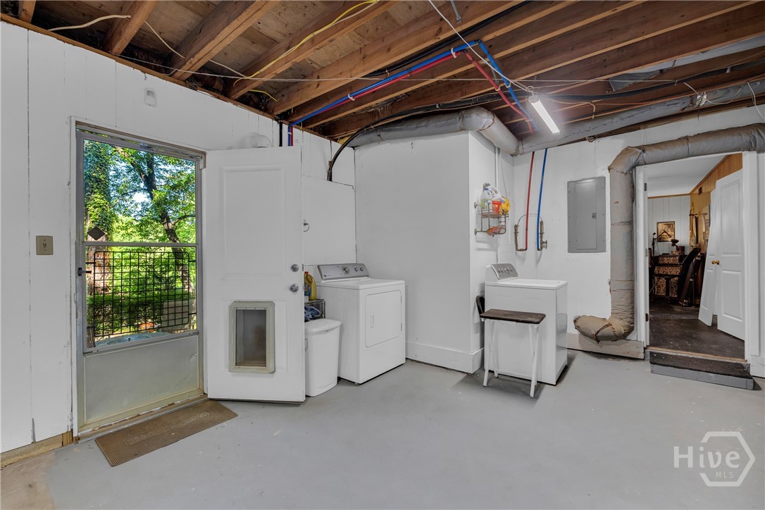 243 Rhodes Drive Athens, GA 30606 - Photo 37 of 44 Gallery Image 37