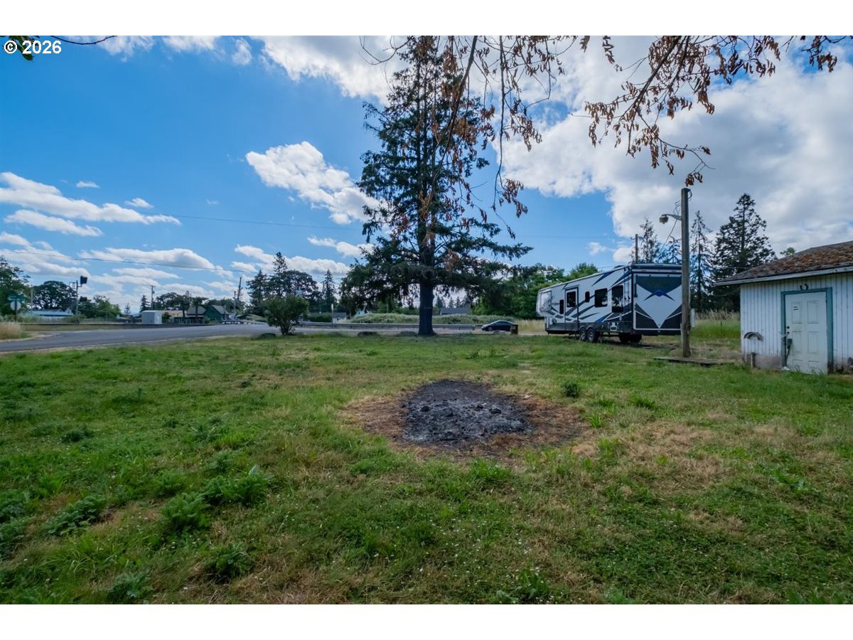 14237 Duckflat Road Southeast Turner, OR 97392 - Photo 16 of 28