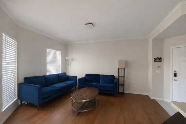 $1,099 | 6000 Shepherd Mountain Cove, Unit 1404, Austin, TX 78730