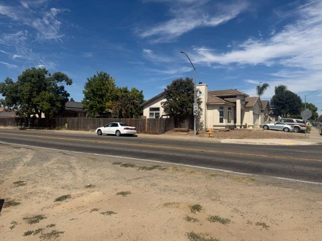 2511 Franklin Road Merced, CA 95348 - Photo 14 of 15 Another established residential subdivision is located directly across the street