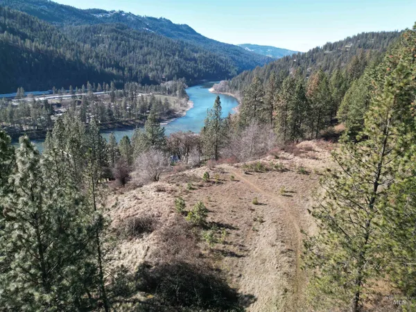 $249,000 | 618 Quail Drive, Lenore, ID 83541