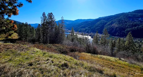 $249,000 | 618 Quail Drive, Lenore, ID 83541