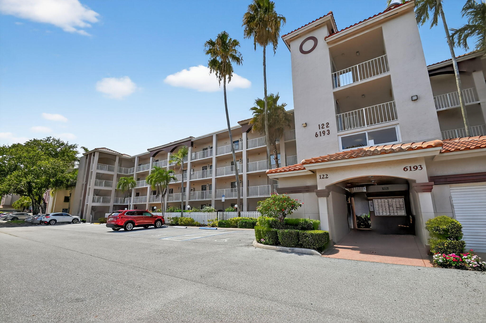 6193 Pointe Regal Circle, Unit 402 Delray Beach, FL 33484 - Photo 3 of 104 4-web-or-mls-DSC_8455