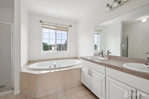 $4,800 | 5 Abate Court, Somerset, NJ 08873