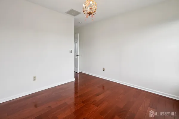 $4,800 | 5 Abate Court, Somerset, NJ 08873