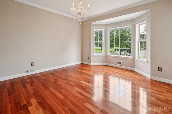 $4,800 | 5 Abate Court, Somerset, NJ 08873