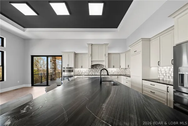 $1,899,000 | 1356 Duckhead Road, Lake Ozark, MO 65049