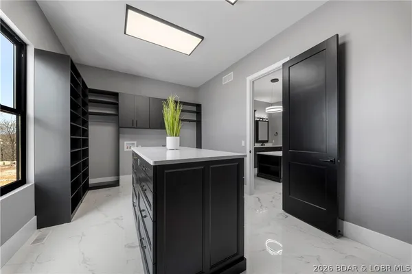 $1,899,000 | 1356 Duckhead Road, Lake Ozark, MO 65049