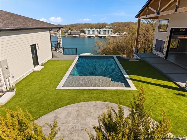 $1,899,000 | 1356 Duckhead Road, Lake Ozark, MO 65049