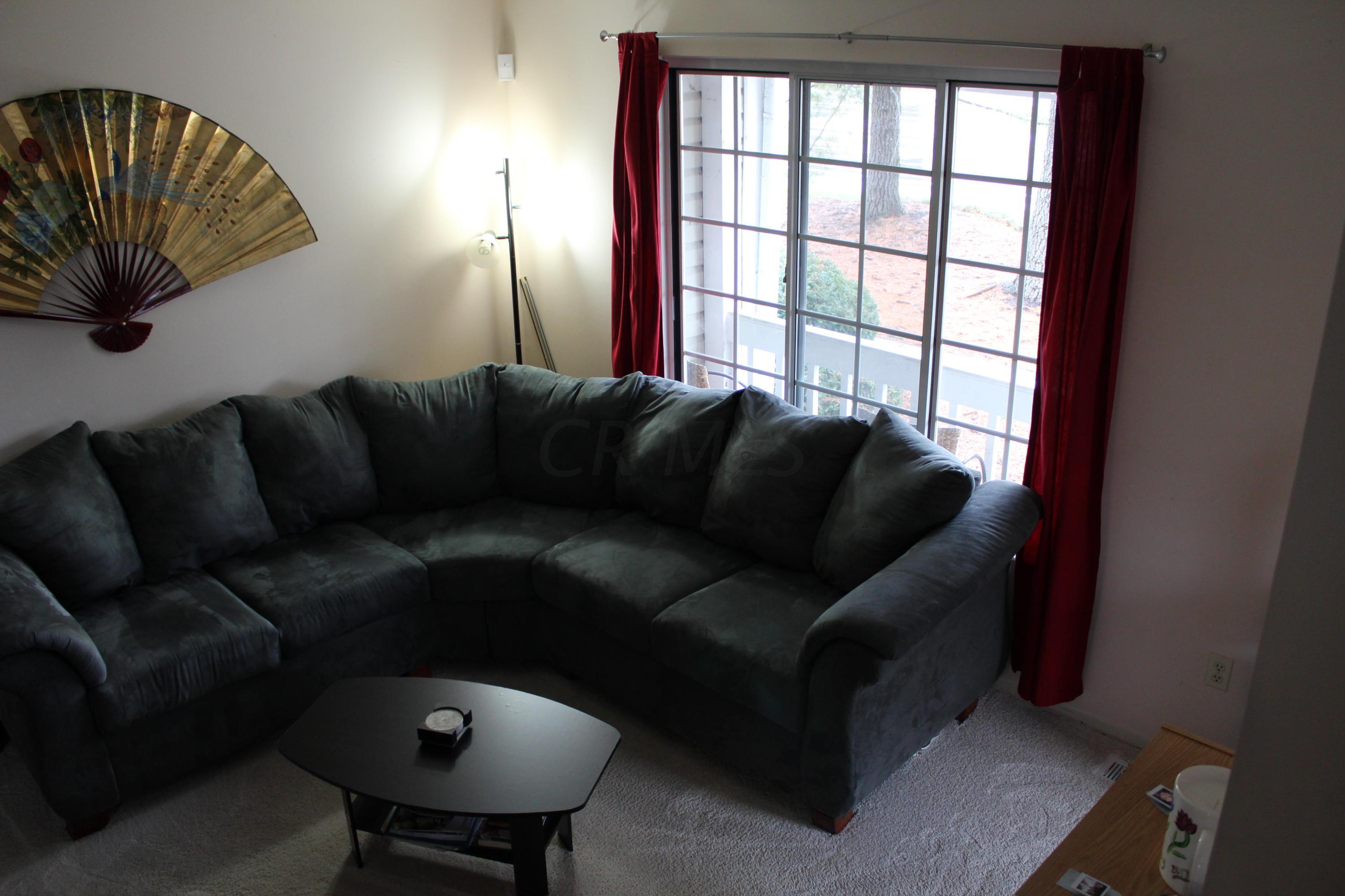 2707 Hard Road, Unit 1 Columbus, OH 43235 - Photo 3 of 6 Gallery Image 3