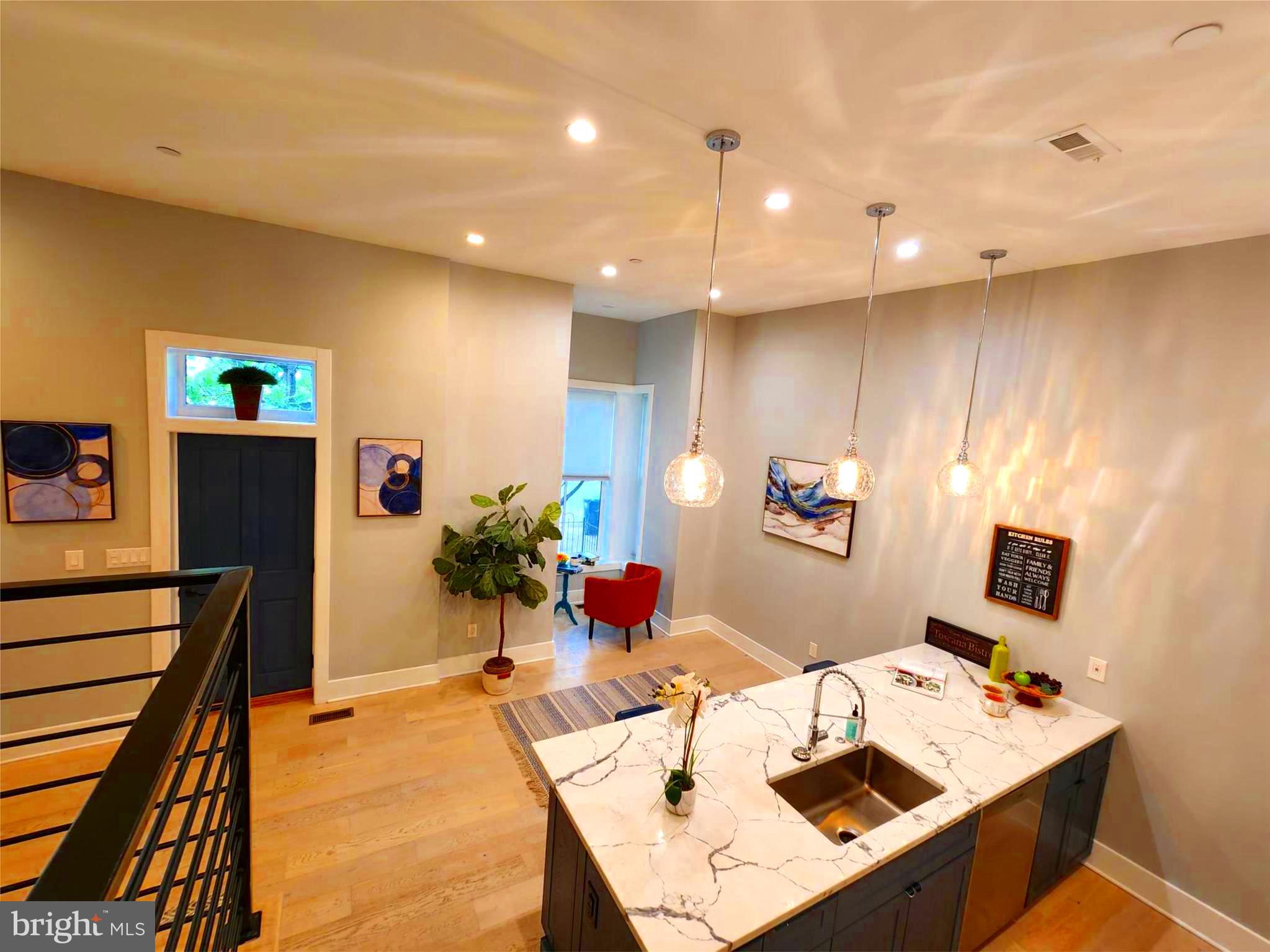 1001 C Street Southeast, Unit 2 Washington, DC 20003 - Photo 23 of 86 The island where everyone pays attention