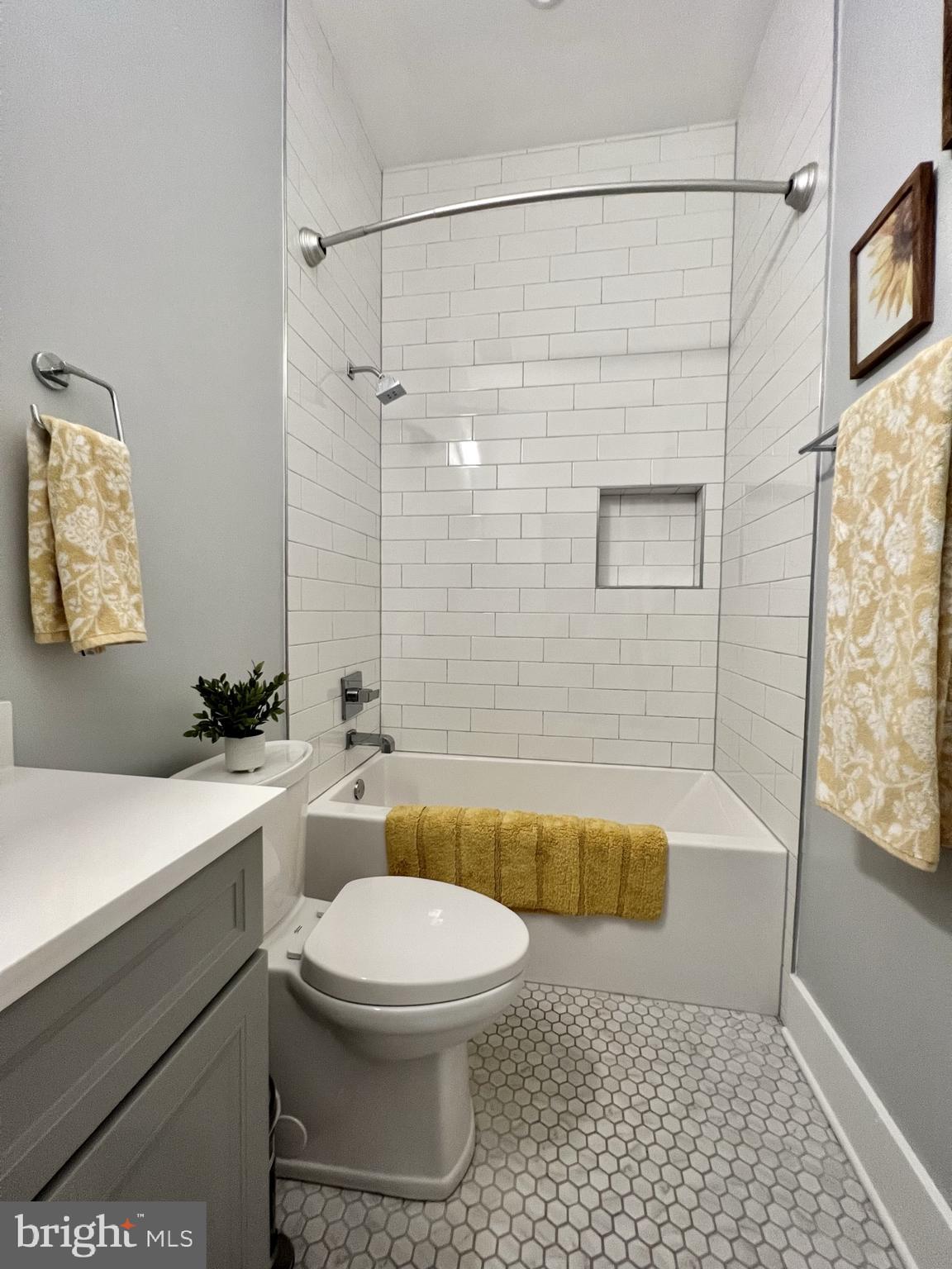 1001 C Street Southeast, Unit 2 Washington, DC 20003 - Photo 62 of 86