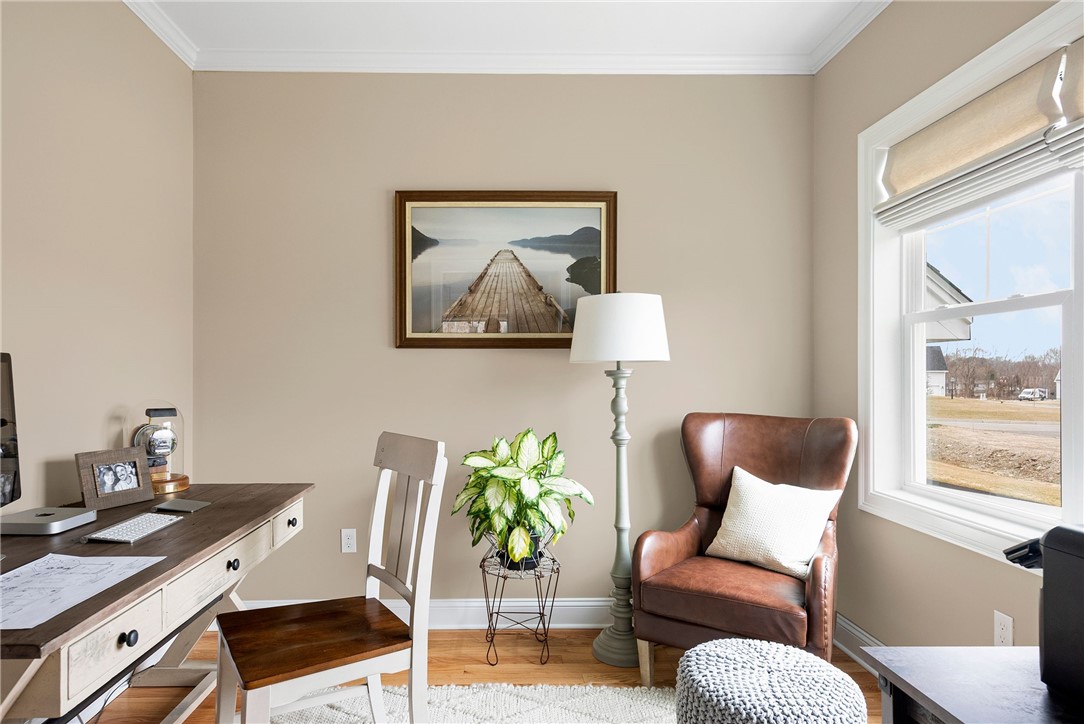 8 Ashton Court Cranston, RI 02921 - Photo 6 of 18