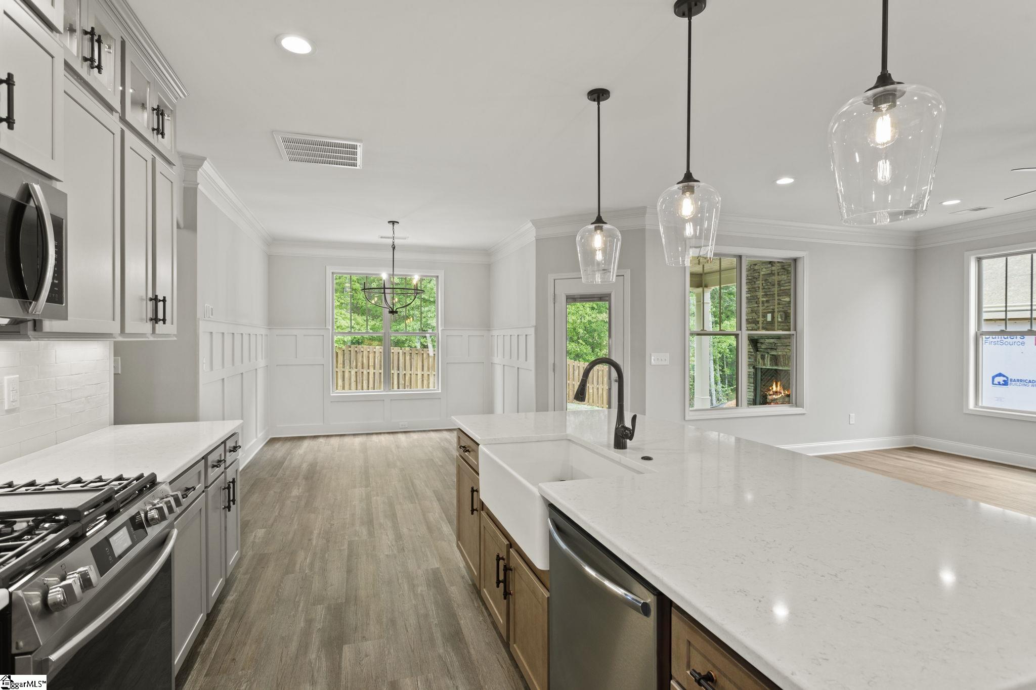 207 Ridgebury Place Greenville, SC 29607 - Photo 15 of 36 Gallery Image 15