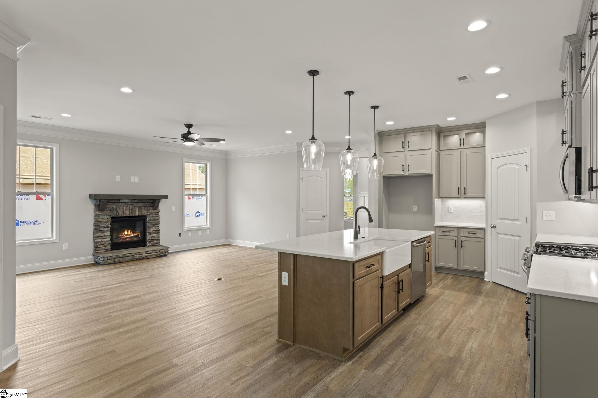 207 Ridgebury Place Greenville, SC 29607 - Photo 17 of 36 Gallery Image 17