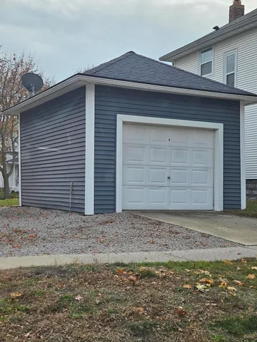 $799,800 | 1210 Guernsey Court, St. Joseph, MI 49085