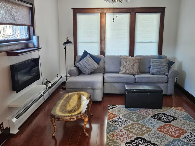 $799,800 | 1210 Guernsey Court, St. Joseph, MI 49085