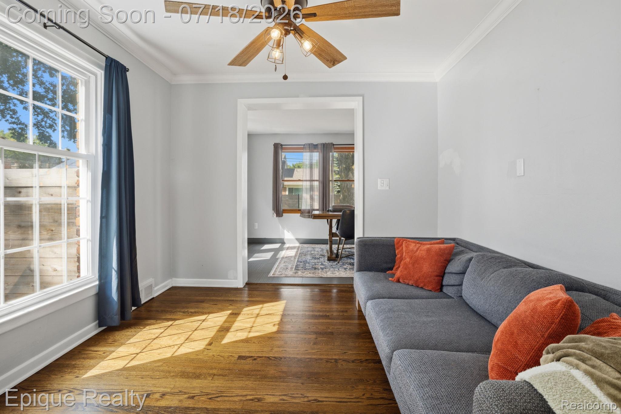 1206 Hawthorne Road Grosse Pointe, MI 48236 - Photo 24 of 28 26-web-or-mls-Epique%20%28106%20of%20140%29.jpg