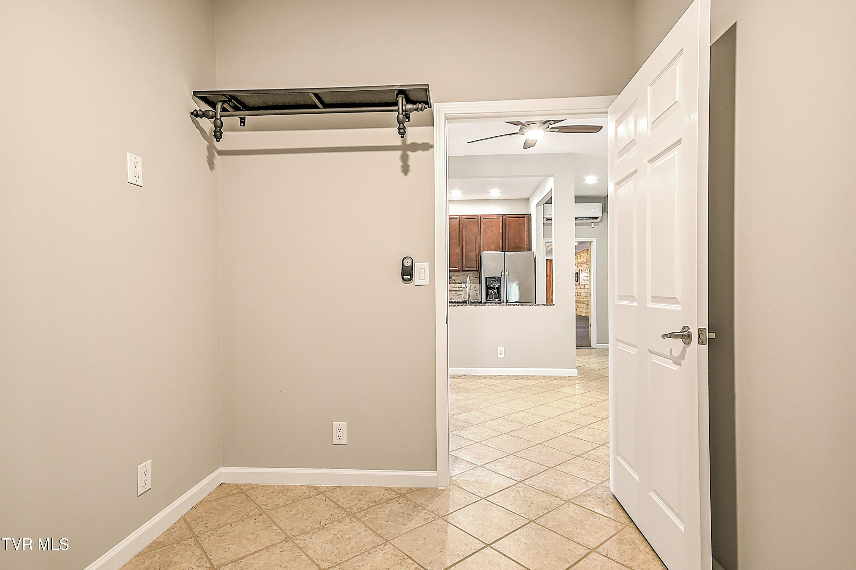 4125 Pine Orchard Road Butler, TN 37640 - Photo 52 of 86 4125 Pine Orchard LC-24