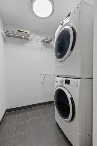 $2,995 | 1240 South 2nd Street, Unit 225, Minneapolis, MN 55415