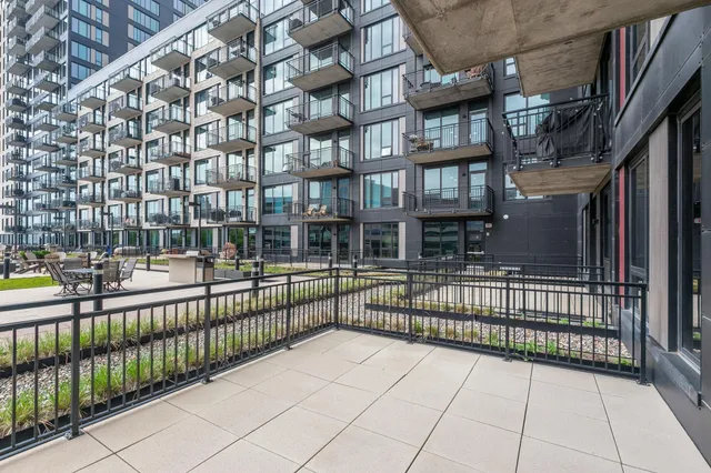 $2,995 | 1240 South 2nd Street, Unit 225, Minneapolis, MN 55415