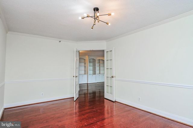 $1,040,000 | 1600 North Oak Street, Unit 919, Arlington, VA 22209