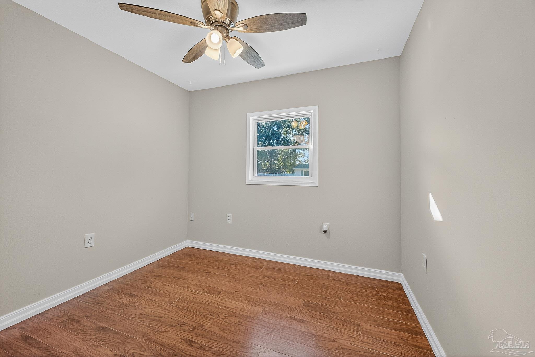 6524 Oakcrest Road Milton, FL 32570 - Photo 23 of 44 Gallery Image 23