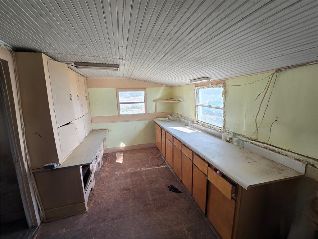 1002 Austin Street Robert Lee, TX 76945 - Photo 3 of 9