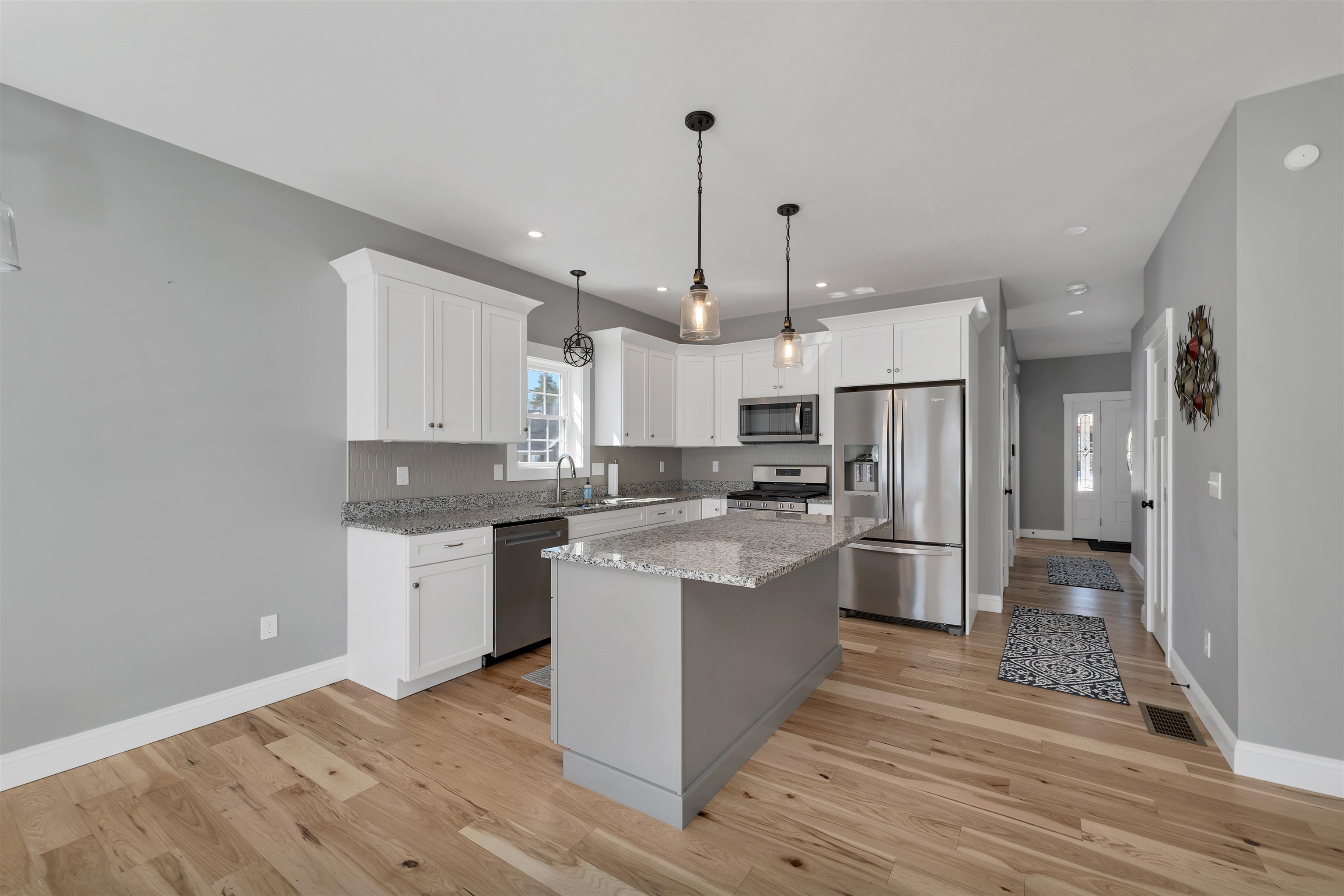 46 Bailey Drive Rochester, NH 03868 - Photo 13 of 53