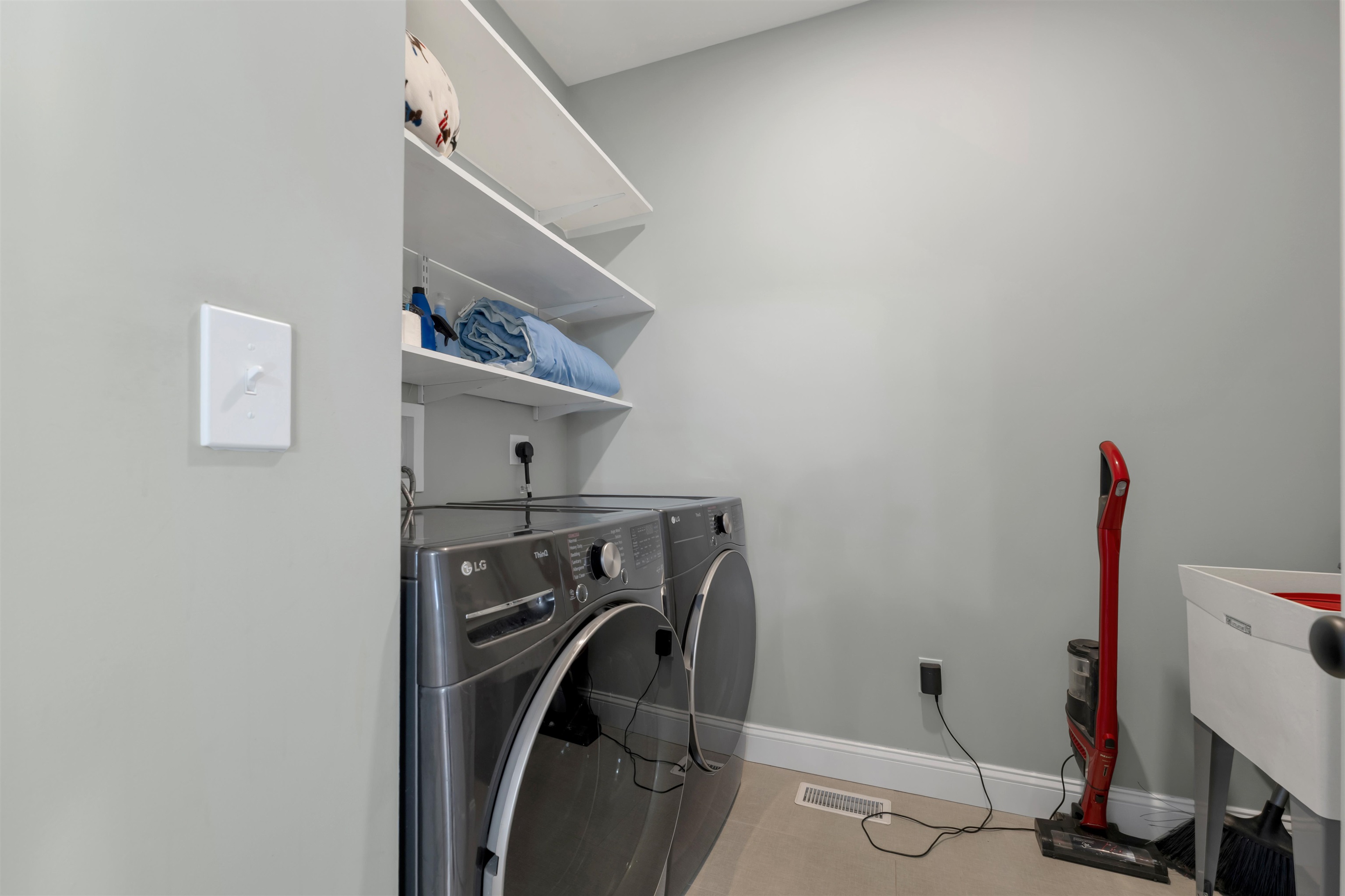 46 Bailey Drive Rochester, NH 03868 - Photo 24 of 53