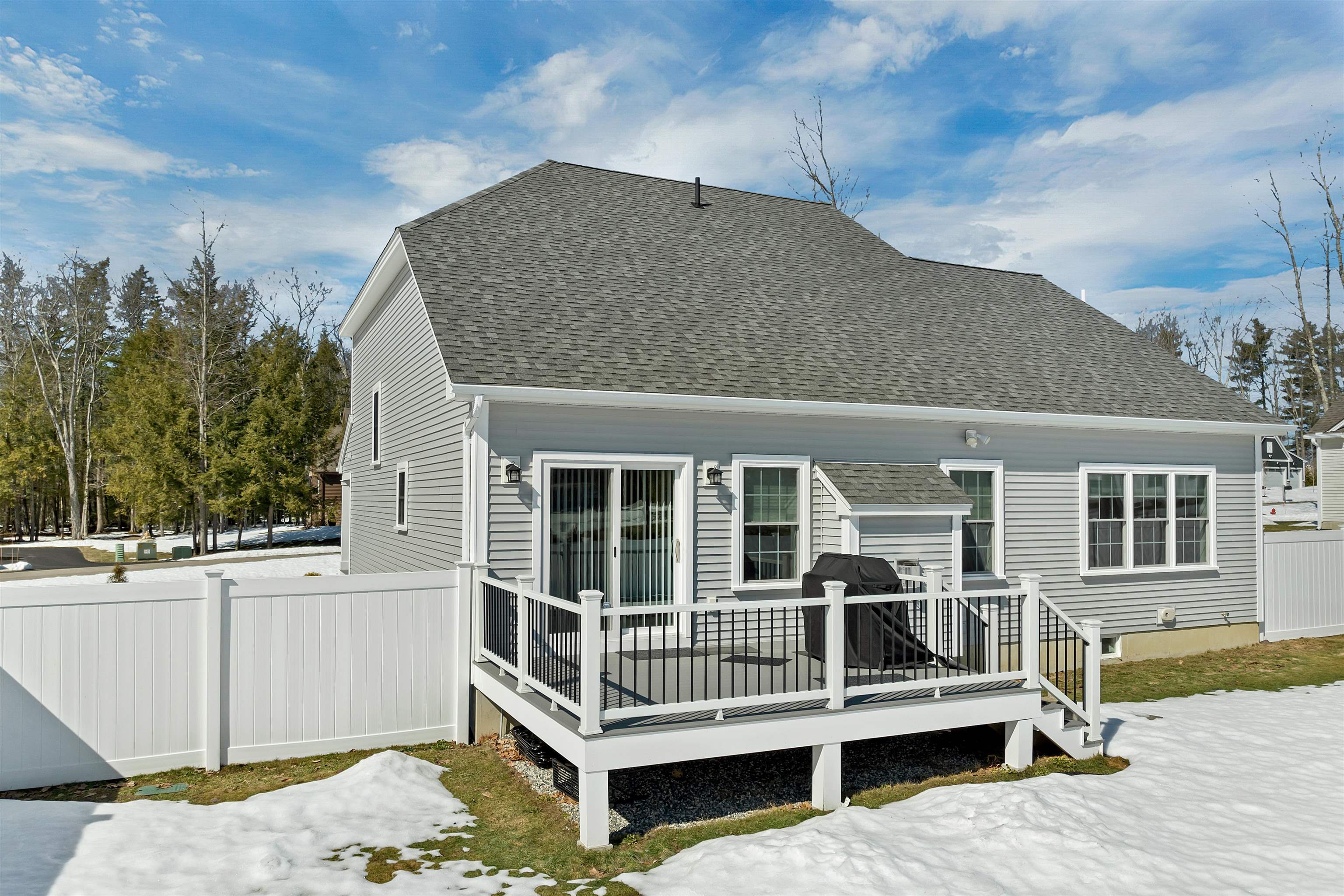 46 Bailey Drive Rochester, NH 03868 - Photo 40 of 53