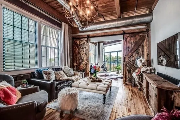 $725,000 | 43 Charlton Street, Unit B209, Everett, MA 02149