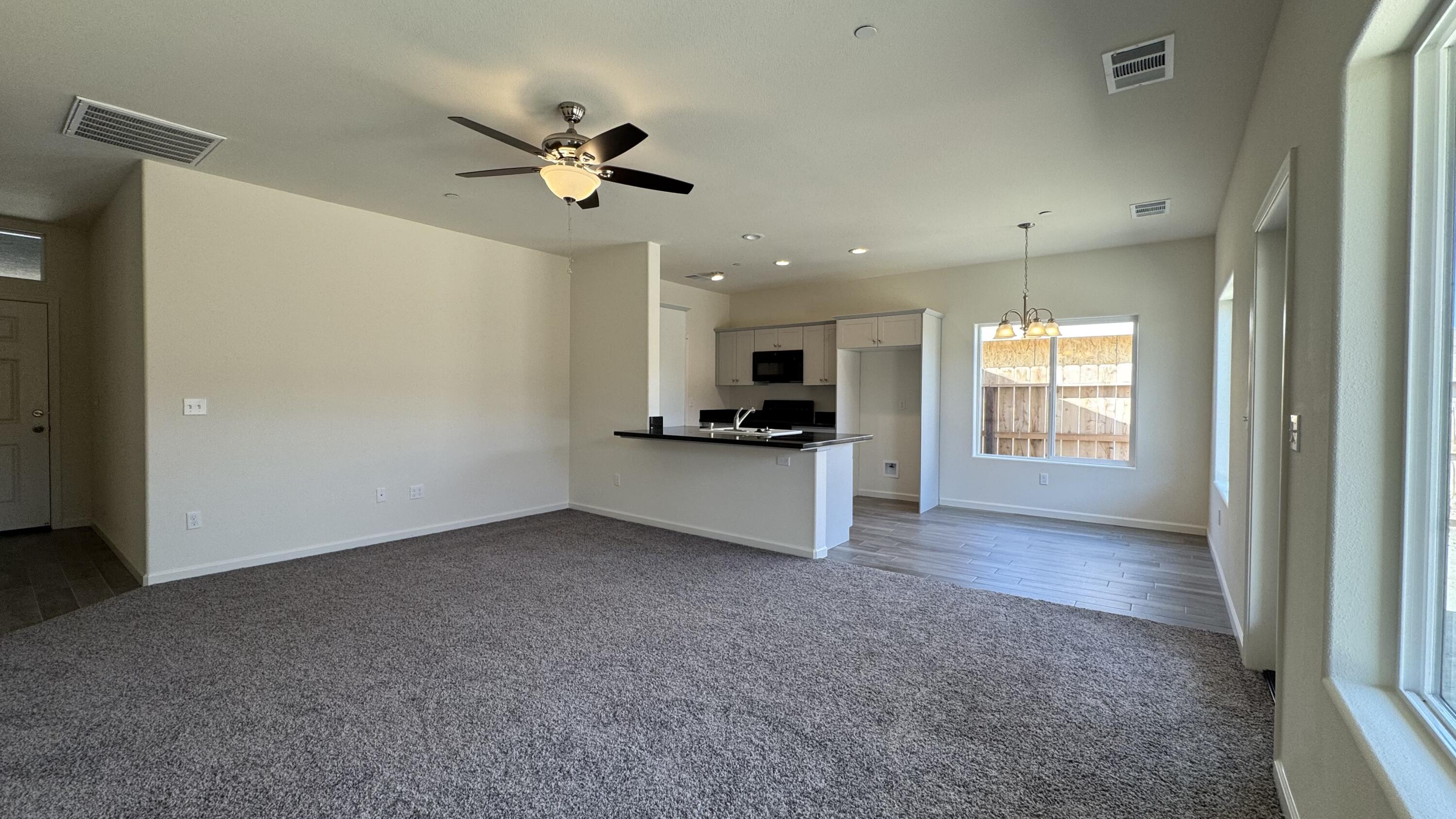 30594 Bellwood Road Visalia, CA 93291 - Photo 4 of 31 2