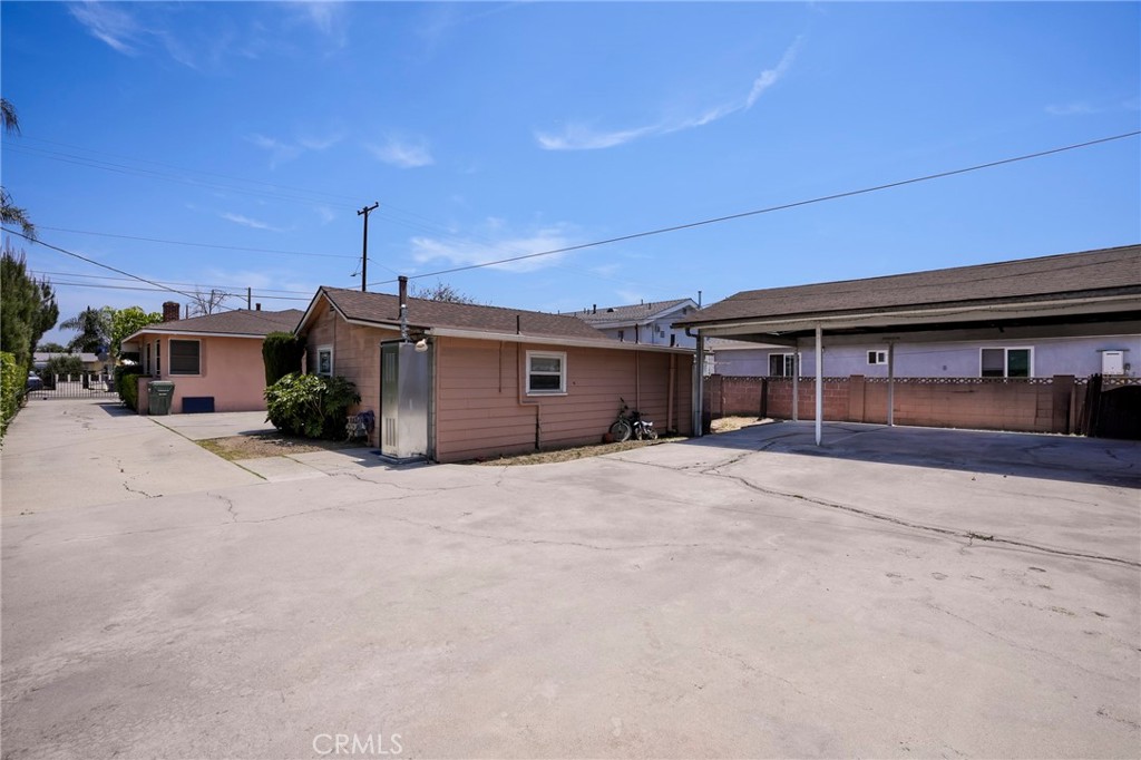 6707 Perry Road Bell Gardens, CA 90201 - Photo 24 of 35