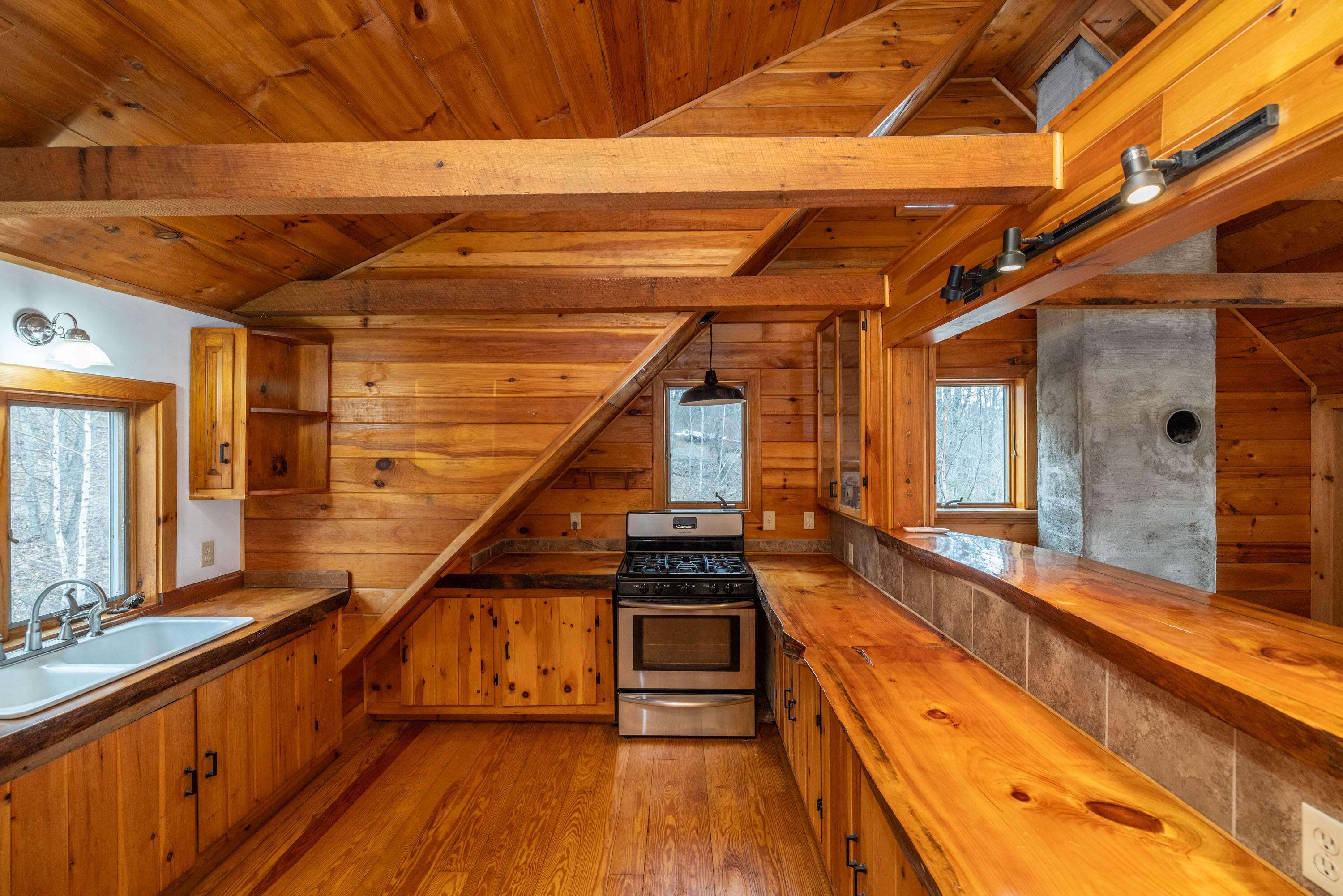 318 Hatchet Mountain Road Hope, ME 04847 - Photo 14 of 42 _SMC5625