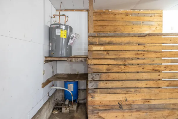 $349,000 | 318 Hatchet Mountain Road, Hope, ME 04847