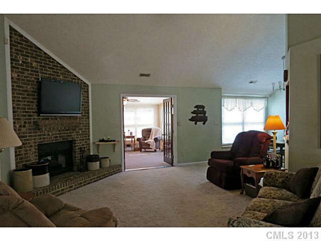 10243 Fairway Ridge Road Charlotte, NC 28277 - Photo 2 of 16