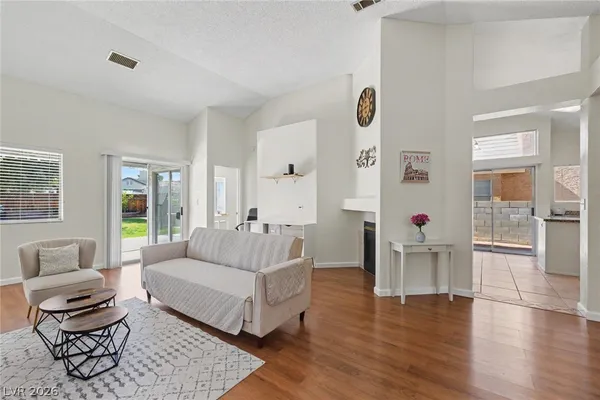 $439,000 | 1660 Duarte Drive, Henderson, NV 89014