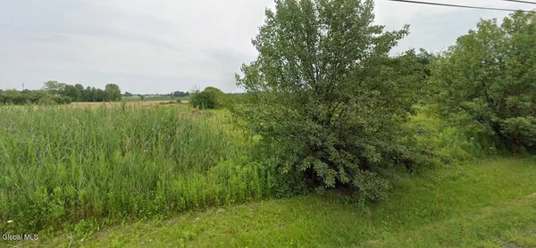 $209,500 | 563 Waite Road, Clifton Park, NY 12148