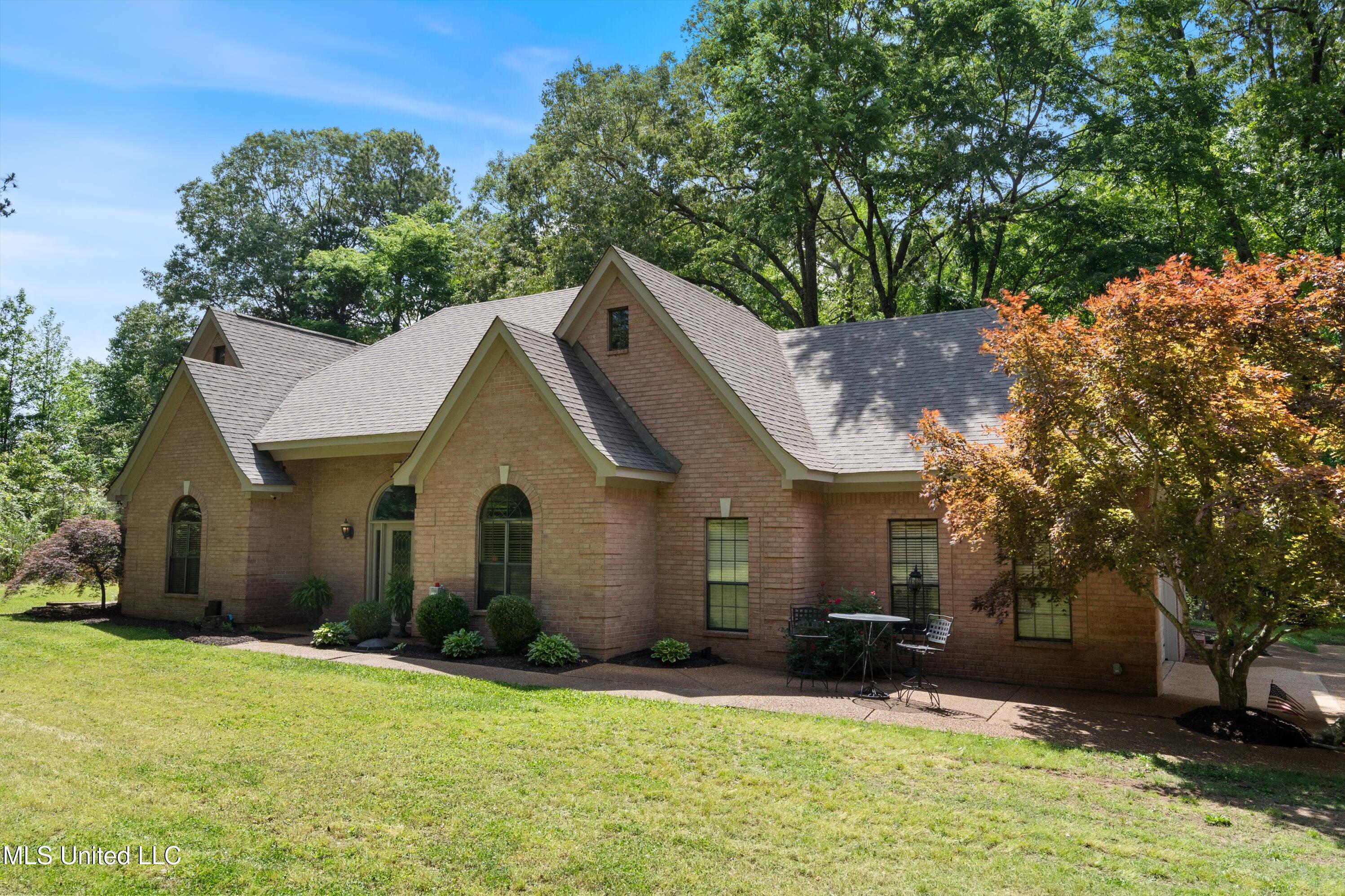 5135 Windy Ridge Drive Southaven, MS 38671 - Photo 3 of 37 03-DSC8561