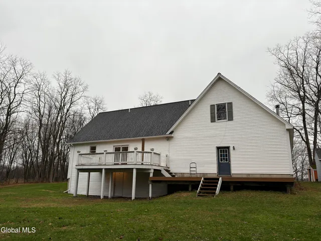 $300,000 | 47 Dayton Hill Road, Middle Granville, NY 12849