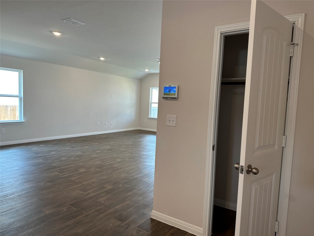 19516 Ann Richards Avenue Manor, TX 78653 - Photo 13 of 35