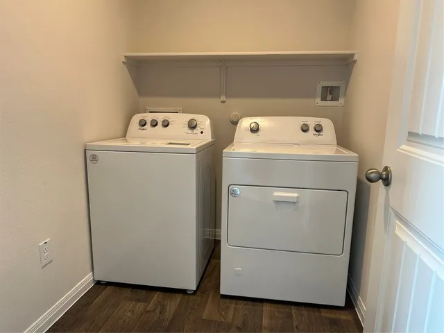 $2,300 | 19516 Ann Richards Avenue, Manor, TX 78653