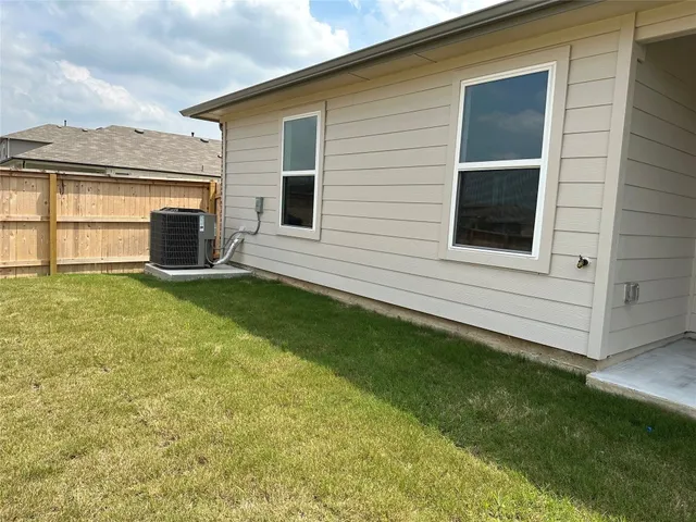 $2,300 | 19516 Ann Richards Avenue, Manor, TX 78653