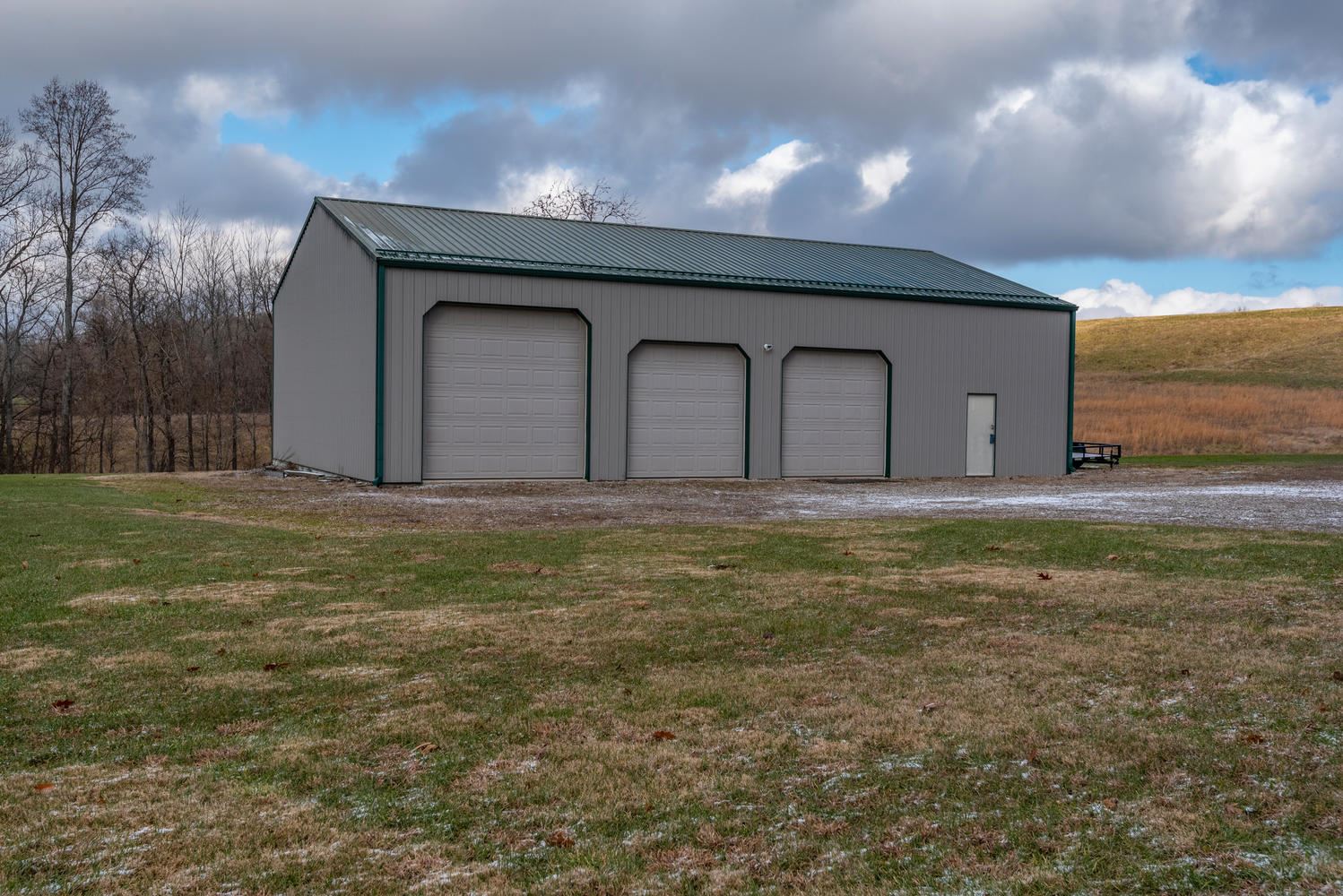 7215 South Lodge Road Bloomington, IN 47403 - Photo 3 of 11 Gallery Image 3