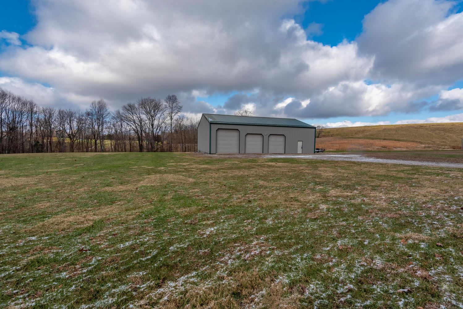 7215 South Lodge Road Bloomington, IN 47403 - Photo 8 of 11 Gallery Image 8