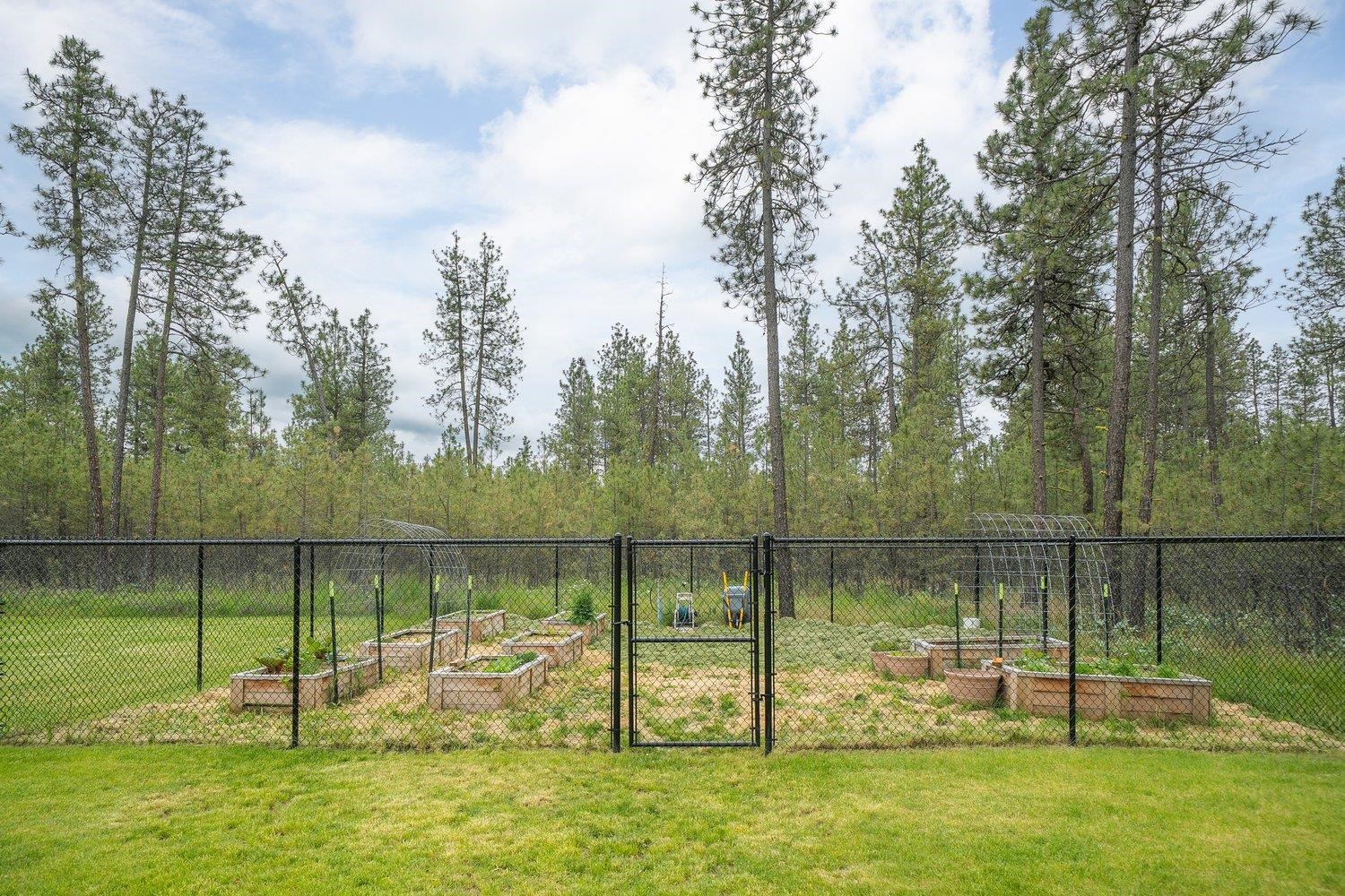 16771 South Sherman Road Cheney, WA 99004 - Photo 40 of 42